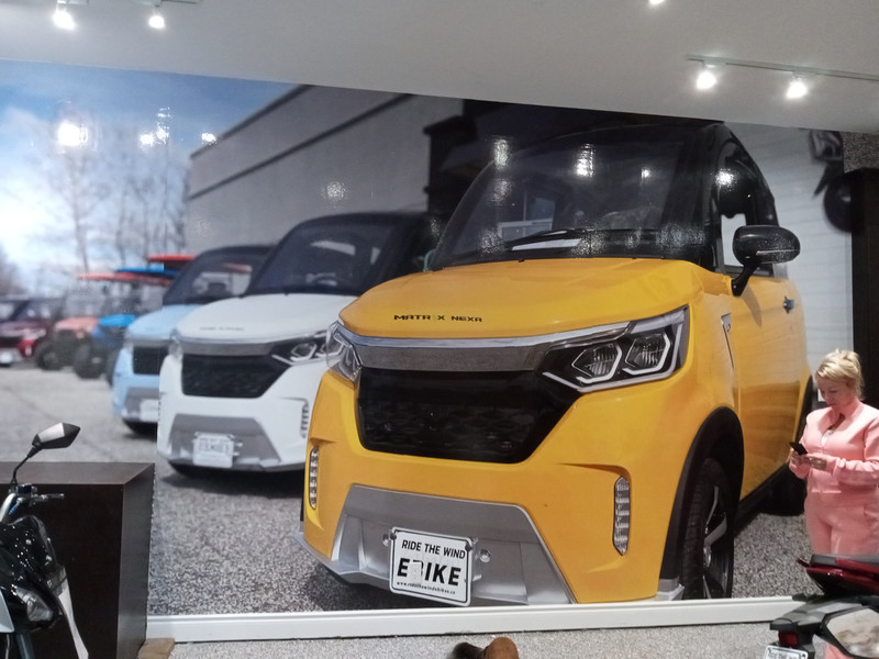 Wall Wrap – Electric Cars